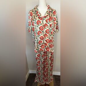 Lates Crimson Floral Satin Pajama Set Medium Red Flower Luxury PJs EUC
